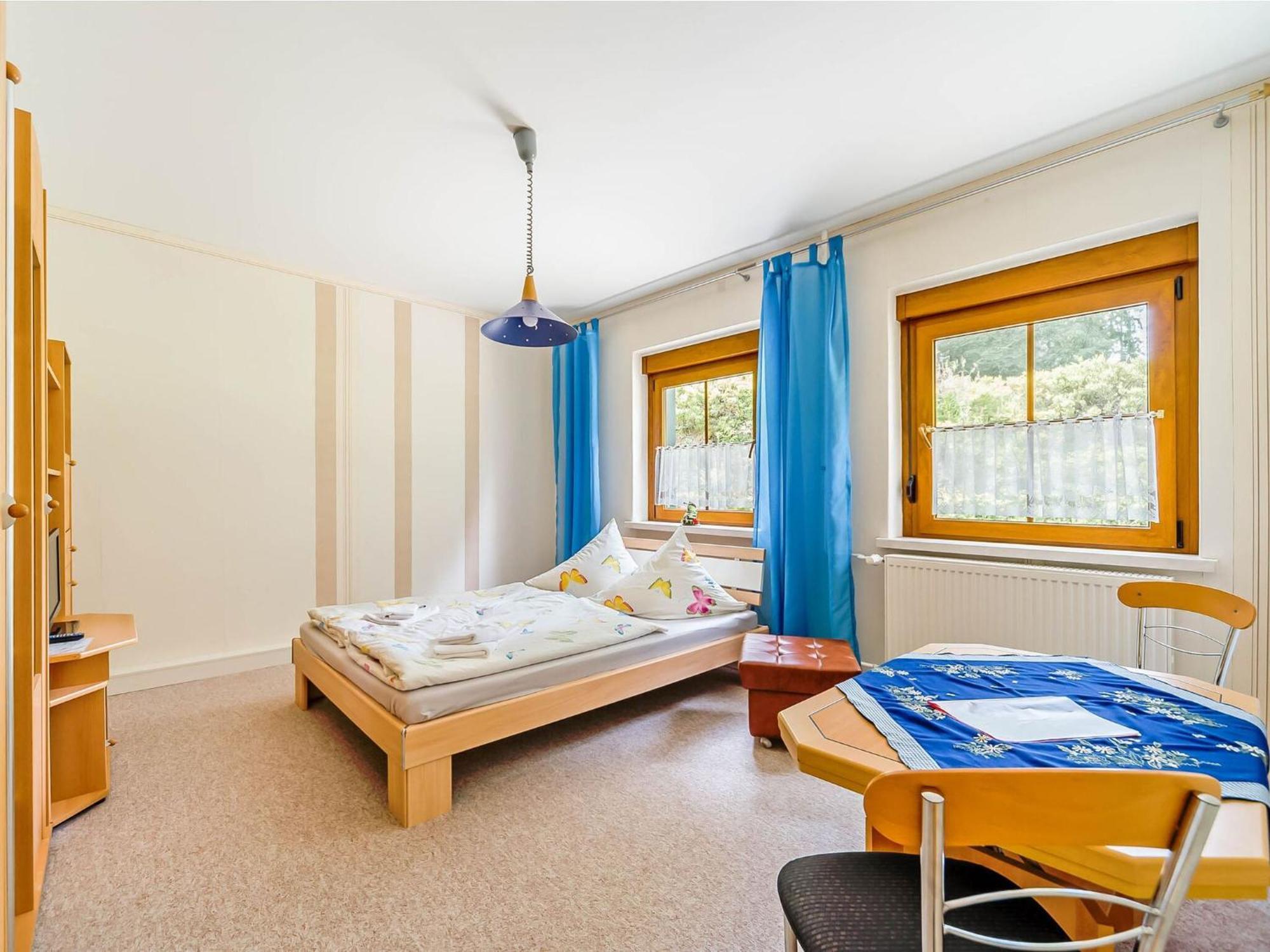 Holiday Home With Shared Pool In J Gersgr N Bad Reiboldsgrün Екстериор снимка